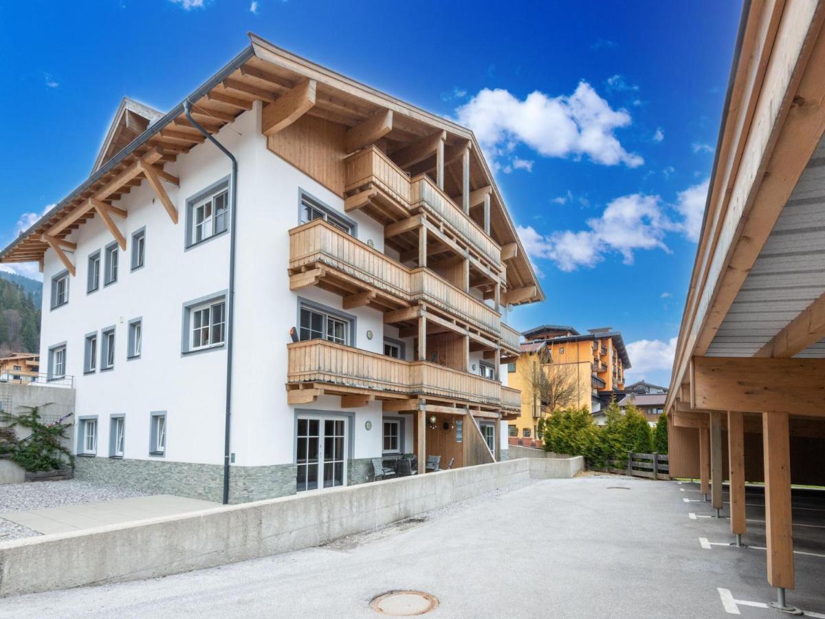 Luxury Penthouse With Balcony Ski Storage Carport Lift Lejlighed Brixen im Thale Eksteriør billede