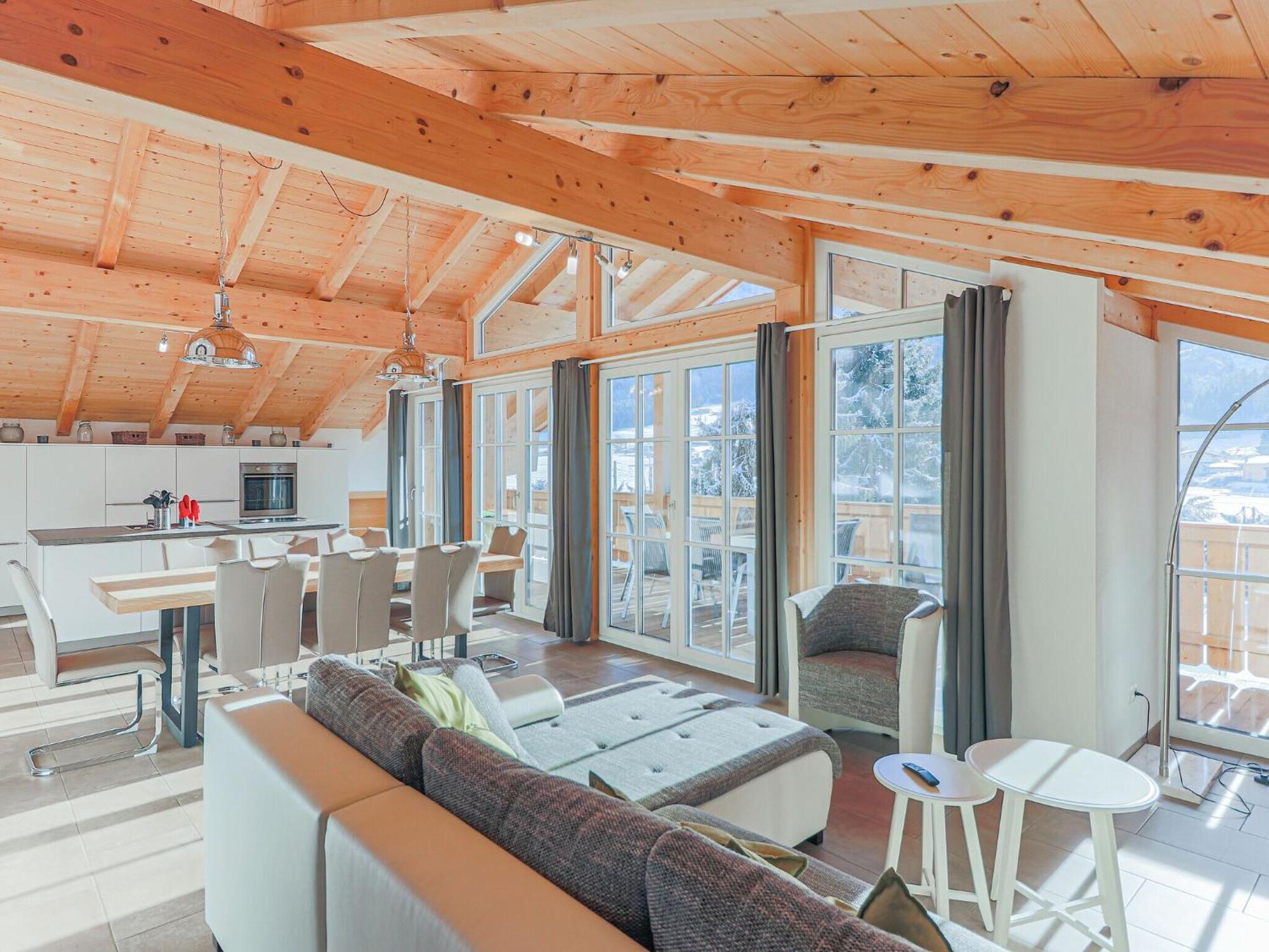 Luxury Penthouse With Balcony Ski Storage Carport Lift Lejlighed Brixen im Thale Eksteriør billede