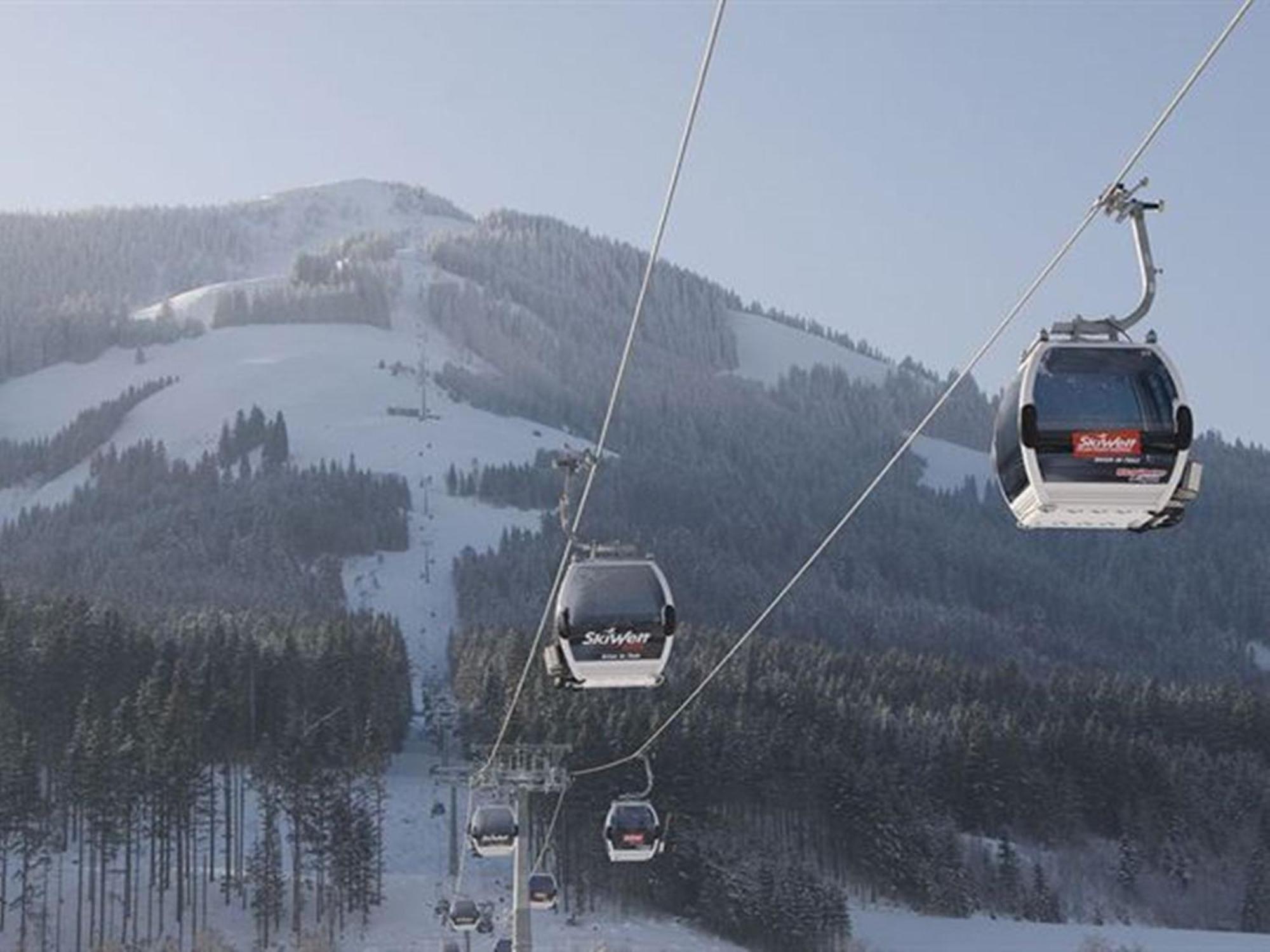 Luxury Penthouse With Balcony Ski Storage Carport Lift Lejlighed Brixen im Thale Eksteriør billede